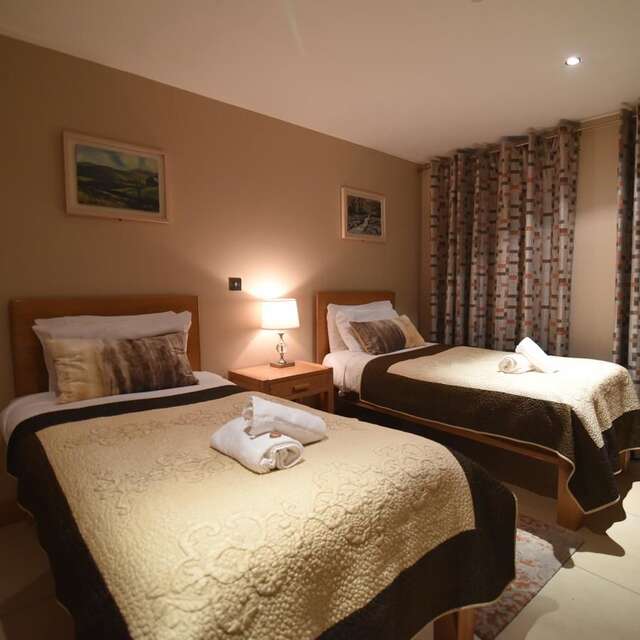 Гостевой дом The Eyre Square Townhouse Голуэй-40