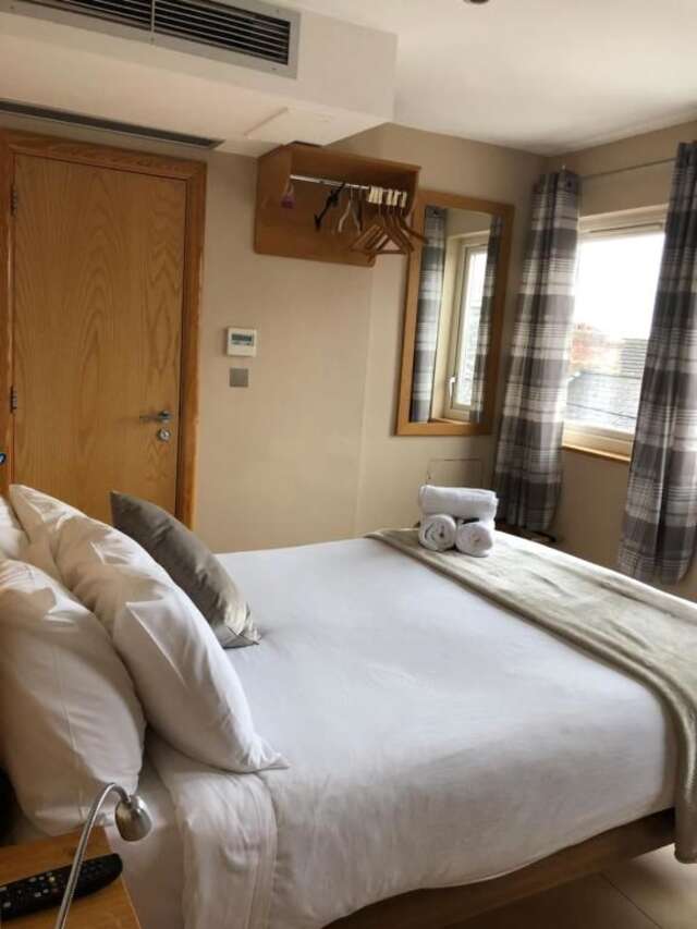 Гостевой дом The Eyre Square Townhouse Голуэй-44