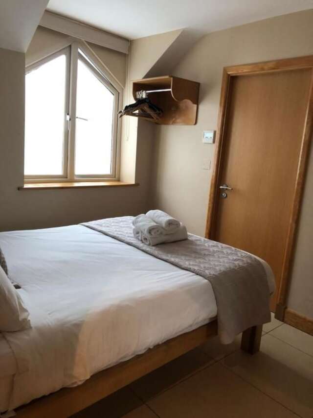 Гостевой дом The Eyre Square Townhouse Голуэй-45